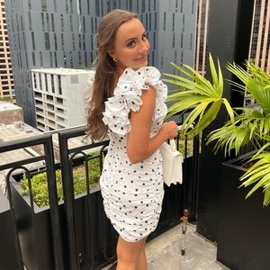 Black & White polka dot puff sleeve dress.